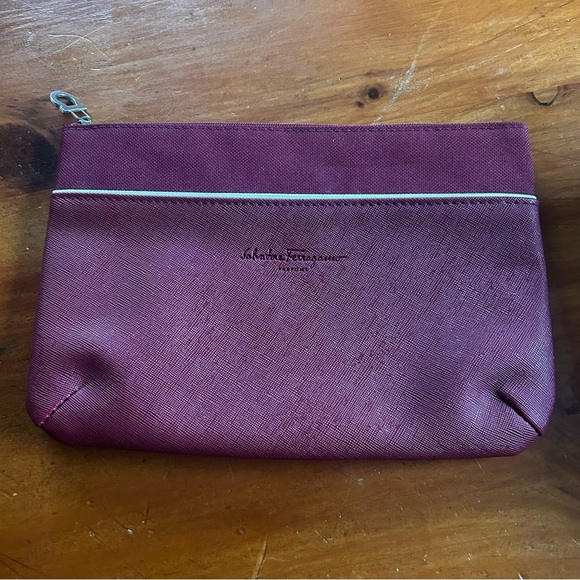 Salvatore Ferragamo MaroonTravel Bag. Cosmetic Clutch Designer - Picture 1 of 11